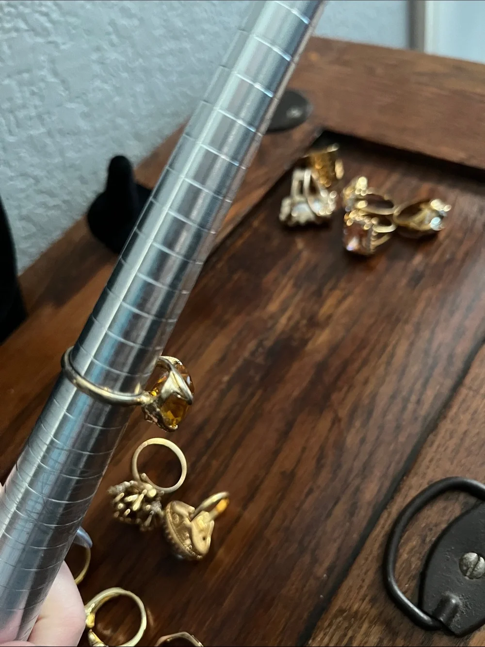 Lot of 7 Elegant Gold-Tone Women's Rings - Multiple Sizes